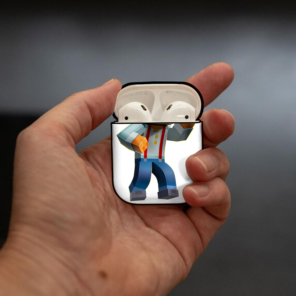 マインクラフト ブロックの世界 Minecraft MC Block world AirPods 第2世代保護ケース ハードシェル ブラック 耐衝撃・防指紋・カラビナ付き